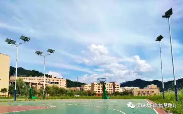 源碼太陽(yáng)能路燈，太陽(yáng)能路燈廠家，太陽(yáng)能路燈價(jià)格